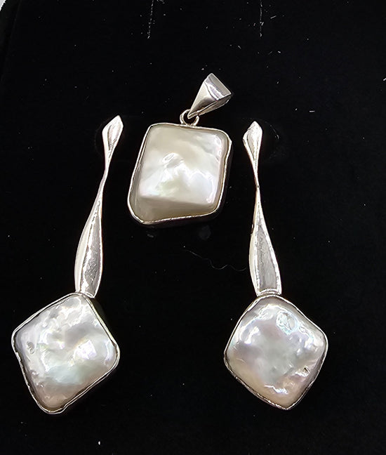 Special Concepts Long Paperclip Earrings with Matching Square Pendant